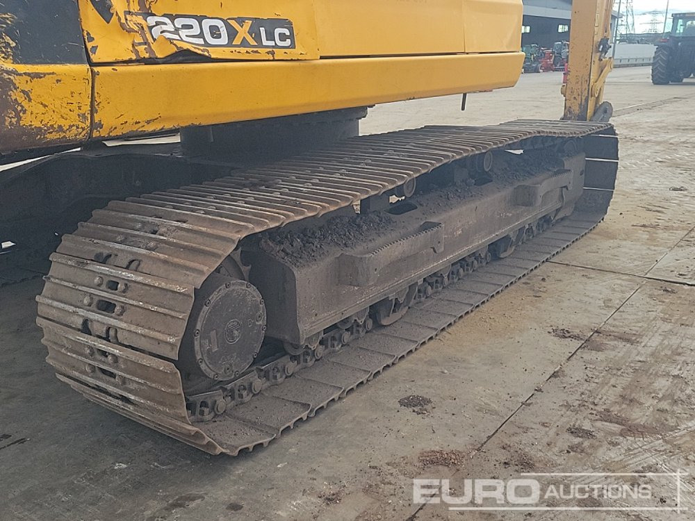 Crawler excavator 2019 JCB 220XL: picture 13