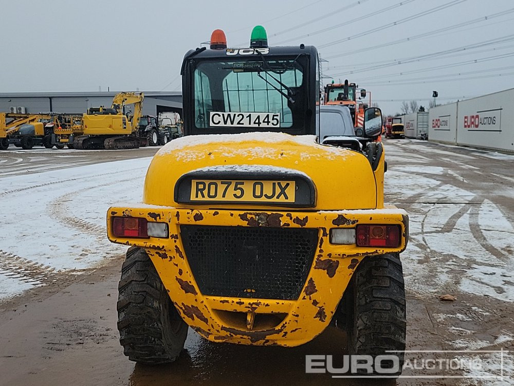 2019 JCB 520-40 4WS - Telescopic handler: picture 4 2019 JCB 520-40 4WS - Telescopic handler: picture 4