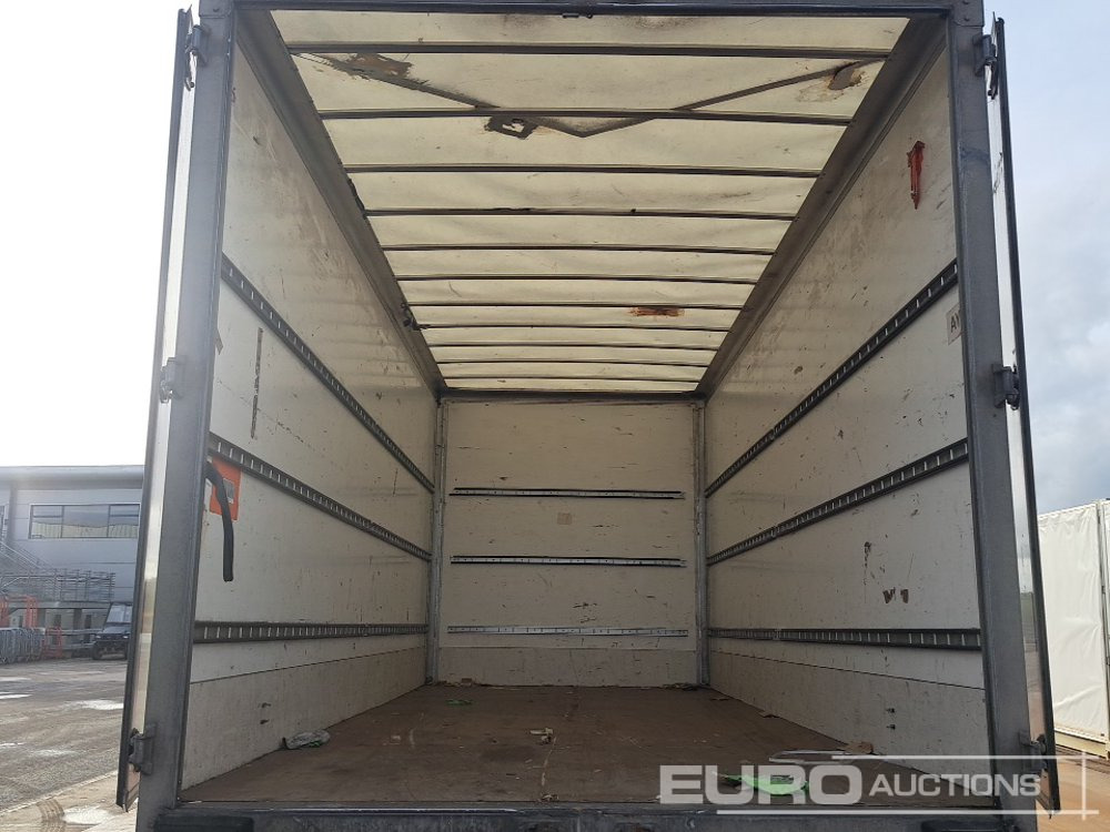 Box truck 2020 DAF LF180: picture 17