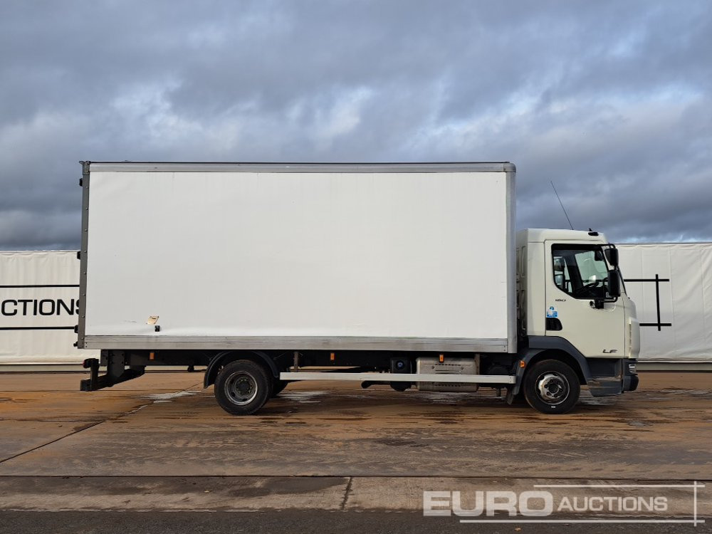 Box truck 2020 DAF LF180: picture 6