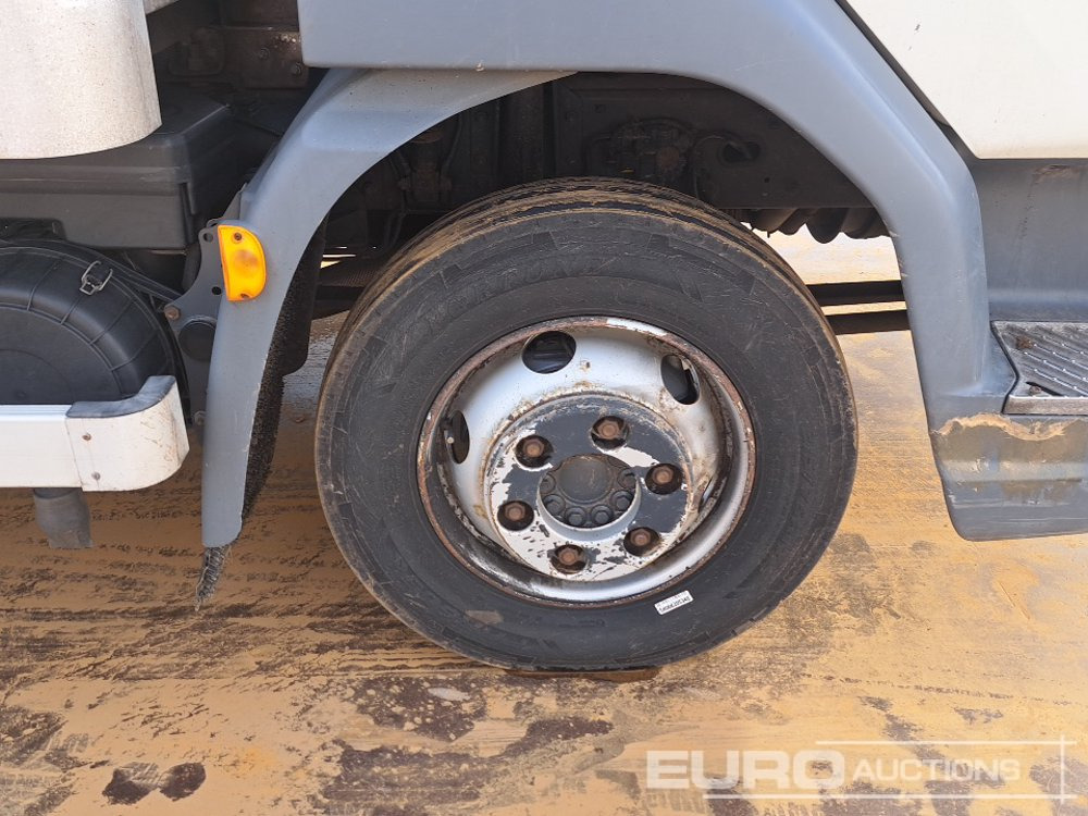 Box truck 2020 DAF LF180: picture 12