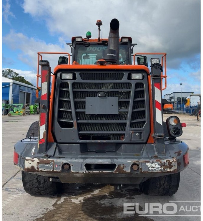 2020 Doosan DL300-5 - Wheel loader: picture 4 2020 Doosan DL300-5 - Wheel loader: picture 4