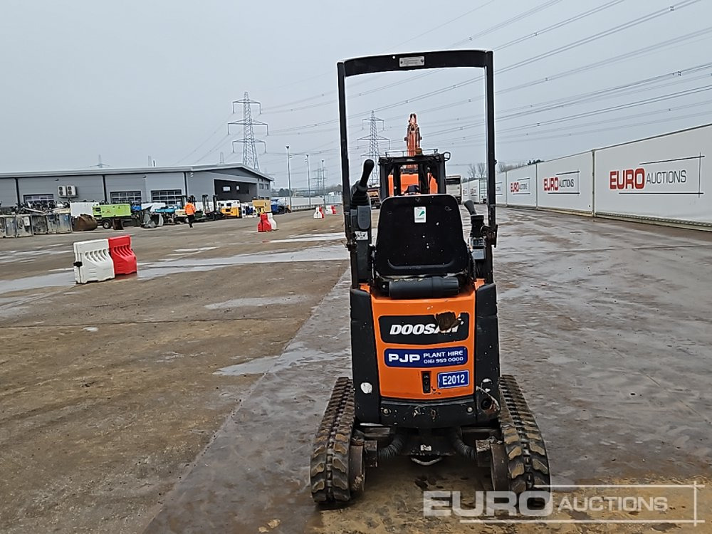 2020 Doosan DX10Z - Mini excavator: picture 4 2020 Doosan DX10Z - Mini excavator: picture 4