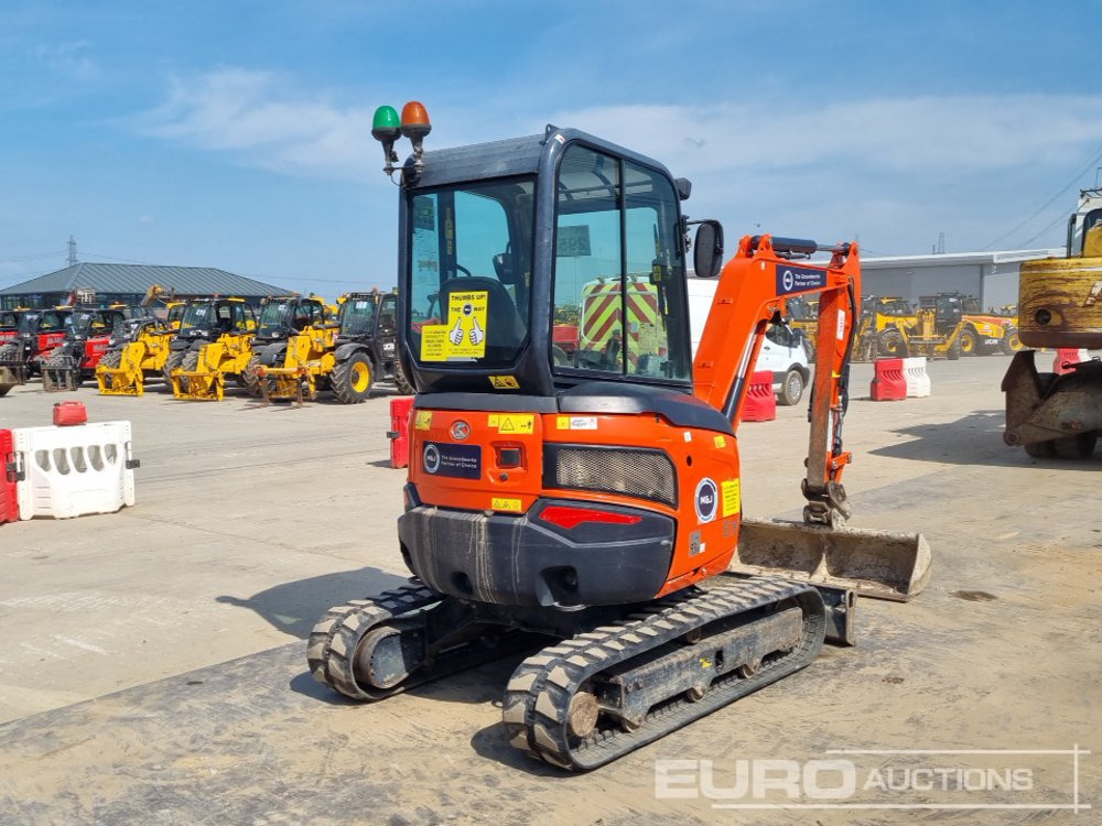 2020 Kubota U27-4 - Mini excavator: picture 5 2020 Kubota U27-4 - Mini excavator: picture 5