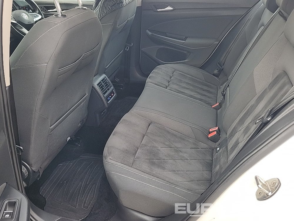 Car 2020 Volkswagen Golf: picture 12