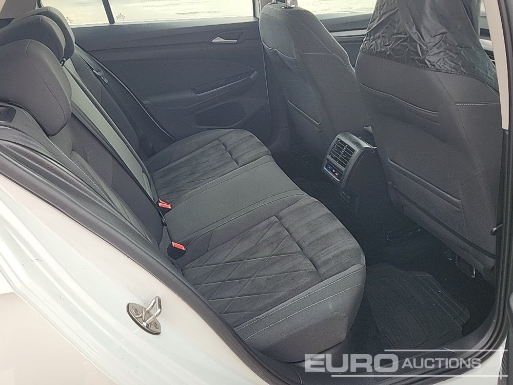 Car 2020 Volkswagen Golf: picture 15