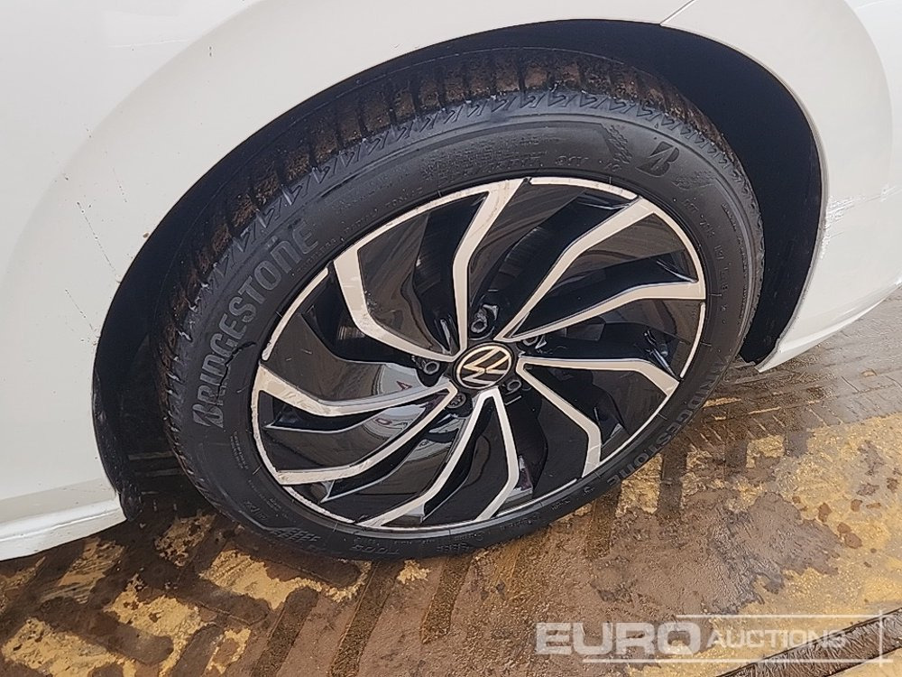 Car 2020 Volkswagen Golf: picture 8