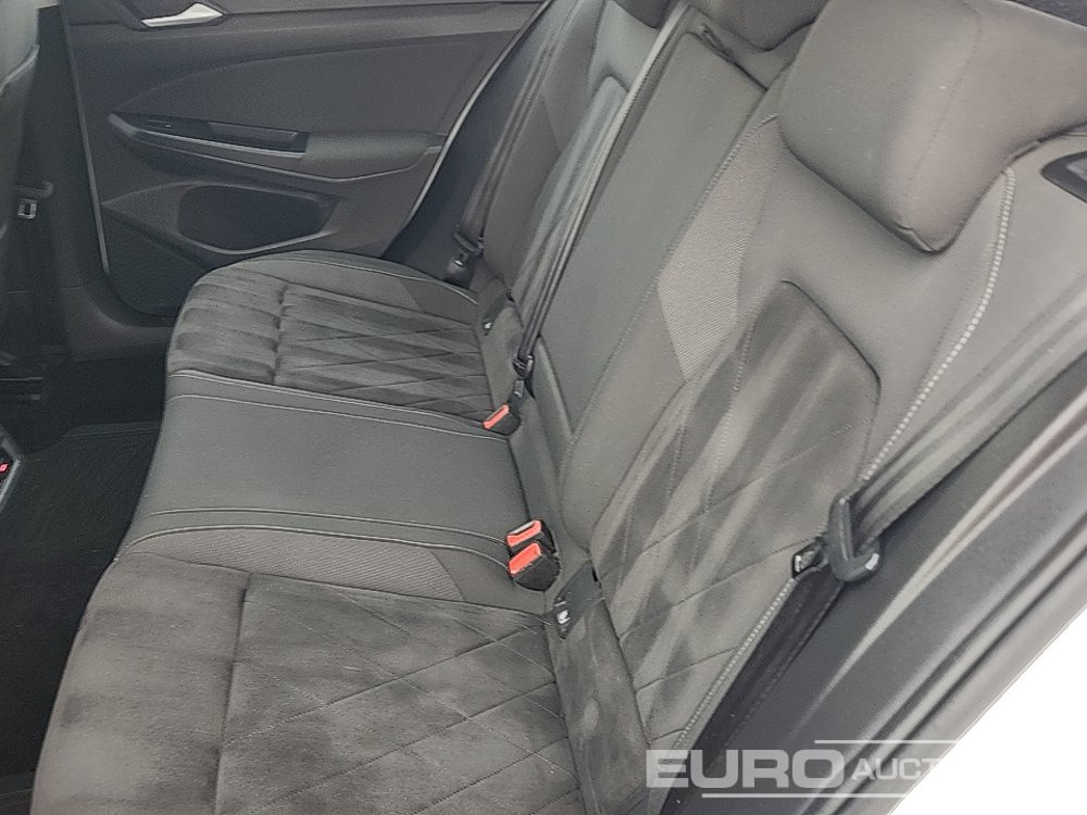 Car 2020 Volkswagen Golf: picture 14