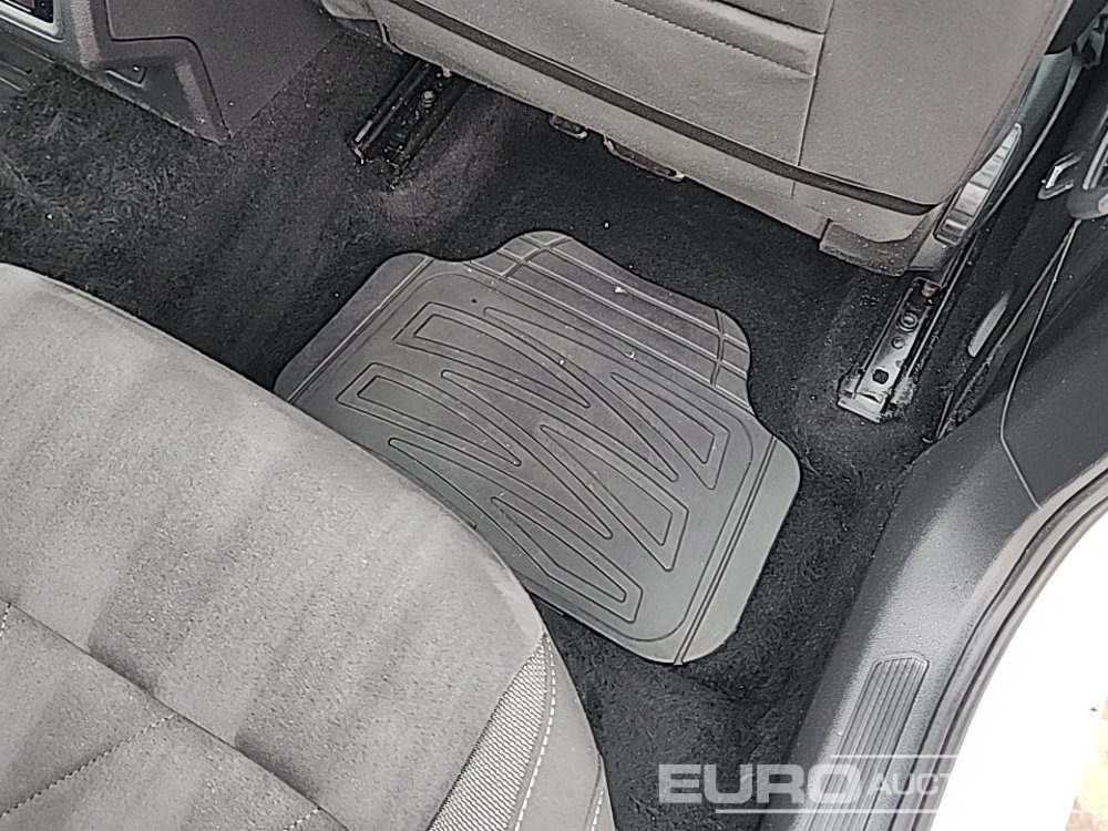 Car 2020 Volkswagen Golf: picture 16