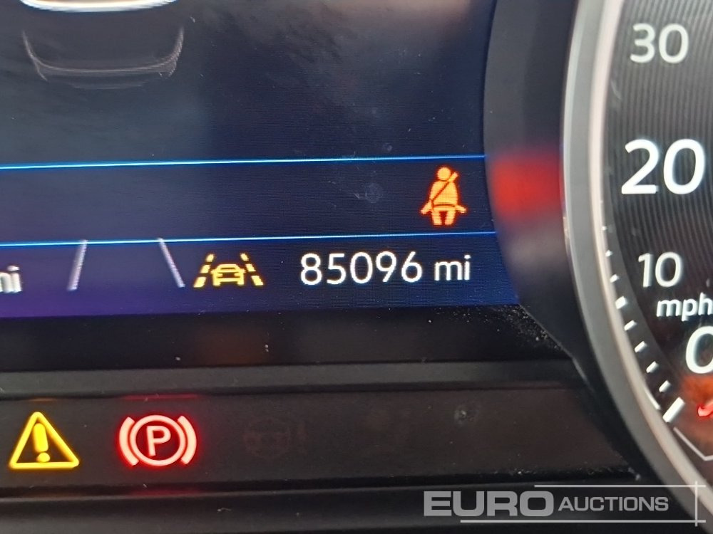 SUV 2020 Volkswagen Touareg: picture 49