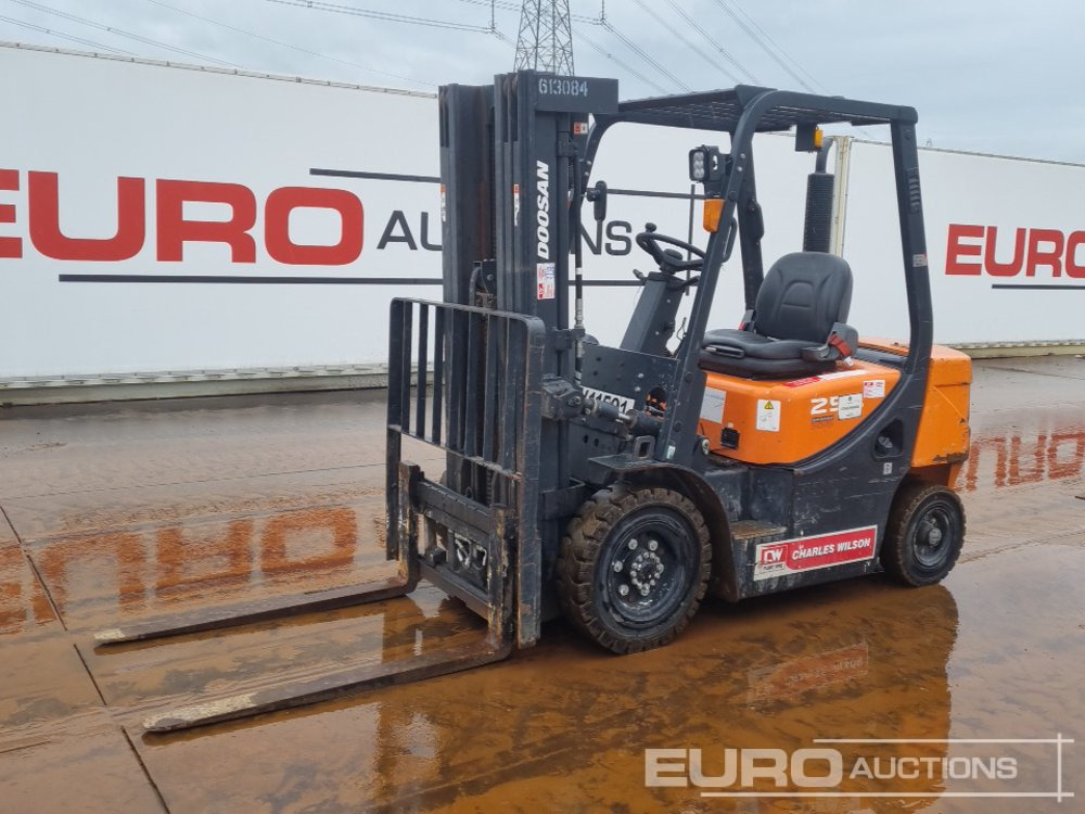 2021 Doosan D25GP - Forklift: picture 1 2021 Doosan D25GP - Forklift: picture 1