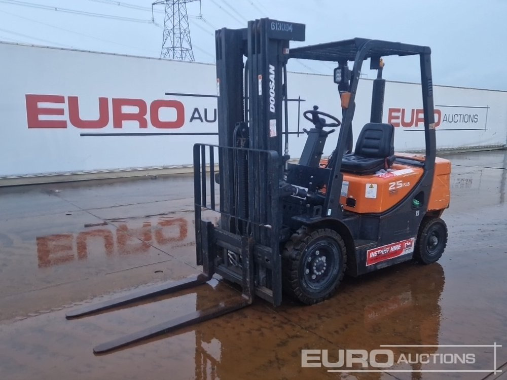 2021 Doosan D25GP - Forklift: picture 1 2021 Doosan D25GP - Forklift: picture 1