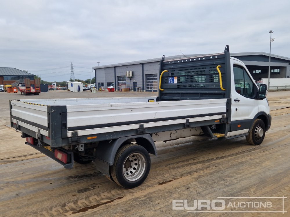 2021 Ford Transit 350 - Flatbed van: picture 5 2021 Ford Transit 350 - Flatbed van: picture 5