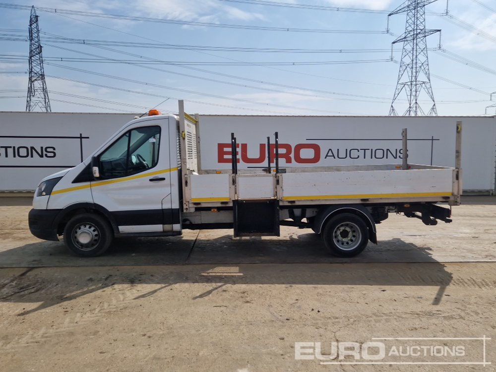 2021 Ford Transit 350 - Flatbed van: picture 2 2021 Ford Transit 350 - Flatbed van: picture 2