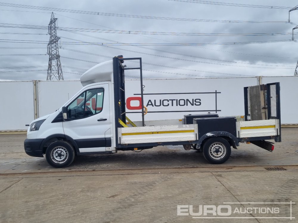 2021 Ford Transit 350 - Flatbed van: picture 2 2021 Ford Transit 350 - Flatbed van: picture 2