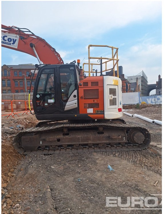 2021 Hitachi ZX225USLC-6 - Crawler excavator: picture 1 2021 Hitachi ZX225USLC-6 - Crawler excavator: picture 1