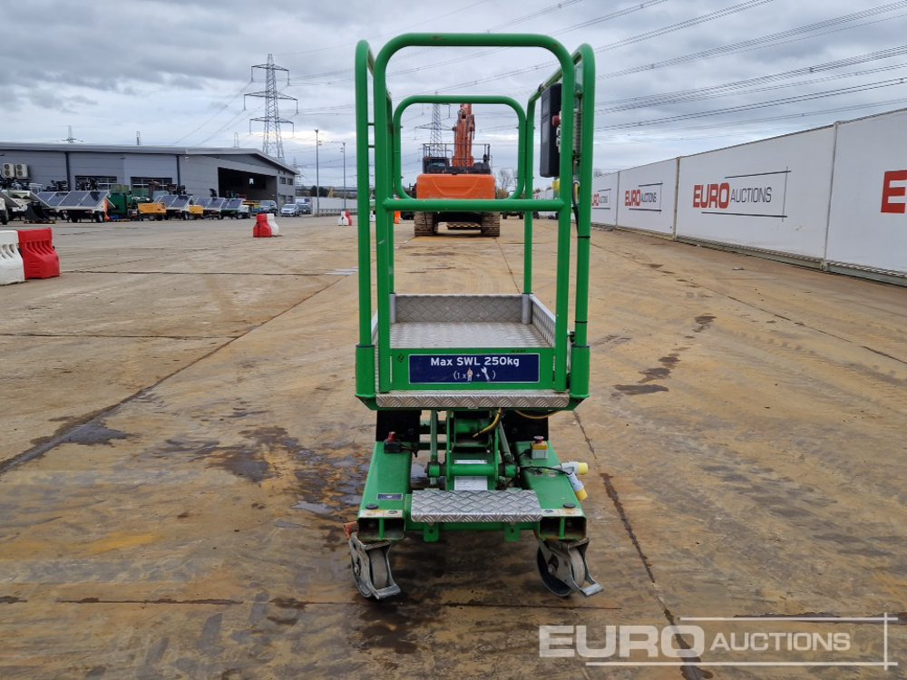 2021 Power Towers Power Tower - Scissor lift: picture 4 2021 Power Towers Power Tower - Scissor lift: picture 4