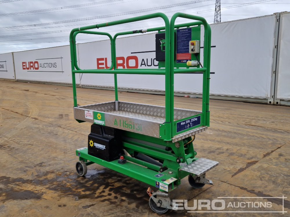 2021 Power Towers Power Tower - Scissor lift: picture 3 2021 Power Towers Power Tower - Scissor lift: picture 3