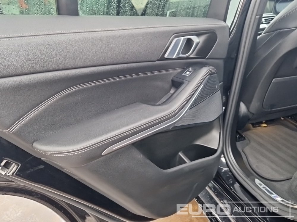 SUV 2022 BMW X5 45E M-Sport: picture 16
