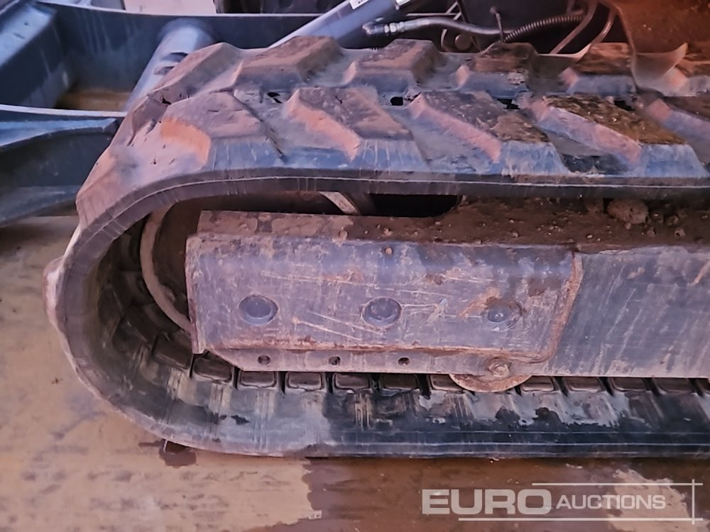 Mini excavator 2022 Develon DX55R-7: picture 10