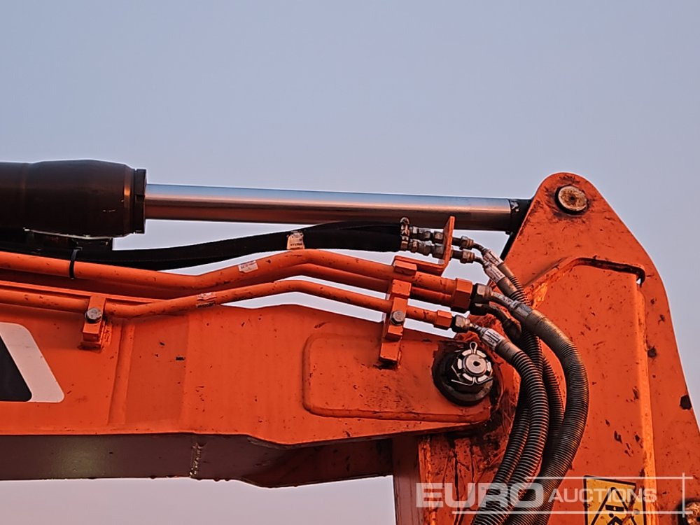 Mini excavator 2022 Develon DX55R-7: picture 23