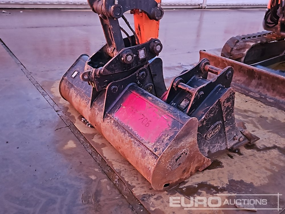 Mini excavator 2022 Develon DX55R-7: picture 16