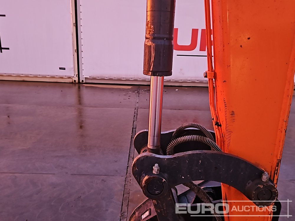 Mini excavator 2022 Develon DX55R-7: picture 27