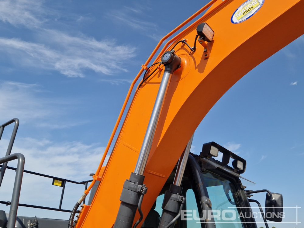 Crawler excavator 2022 Doosan DX140LC-7: picture 23