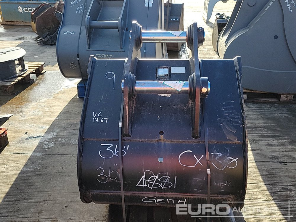 2022 Geith 36 " Digging Bucket 65mm Pin to suit 13 Ton Excavator - Bucket: picture 4 2022 Geith 36 " Digging Bucket 65mm Pin to suit 13 Ton Excavator - Bucket: picture 4