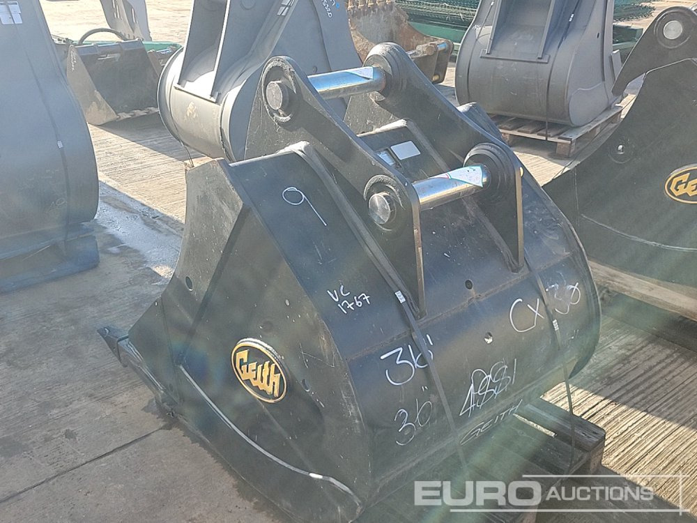2022 Geith 36 " Digging Bucket 65mm Pin to suit 13 Ton Excavator - Bucket: picture 3 2022 Geith 36 " Digging Bucket 65mm Pin to suit 13 Ton Excavator - Bucket: picture 3