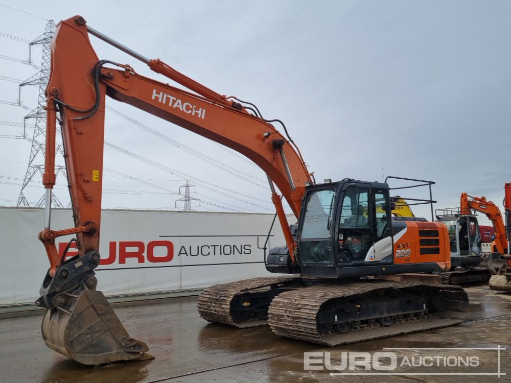 2022 Hitachi ZX220LC - Crawler excavator: picture 1 2022 Hitachi ZX220LC - Crawler excavator: picture 1