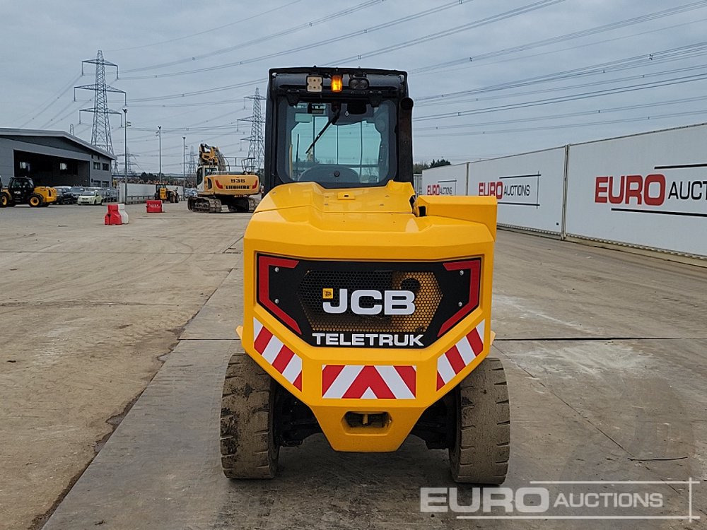 2022 JCB TLT35D 4X4 - Telescopic handler: picture 4 2022 JCB TLT35D 4X4 - Telescopic handler: picture 4