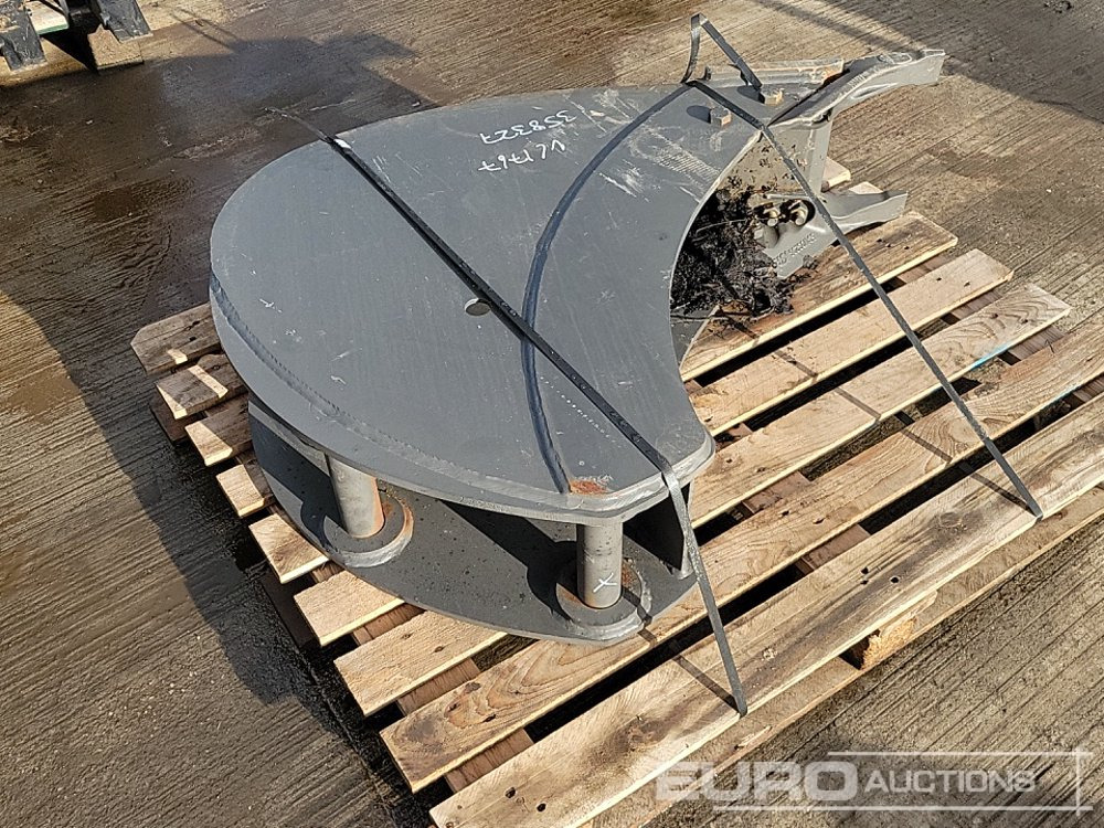 2022 Miller 12" Scoop Bucket 50mm Pin to suit 6-8 Ton Excavator - Bucket: picture 5 2022 Miller 12" Scoop Bucket 50mm Pin to suit 6-8 Ton Excavator - Bucket: picture 5