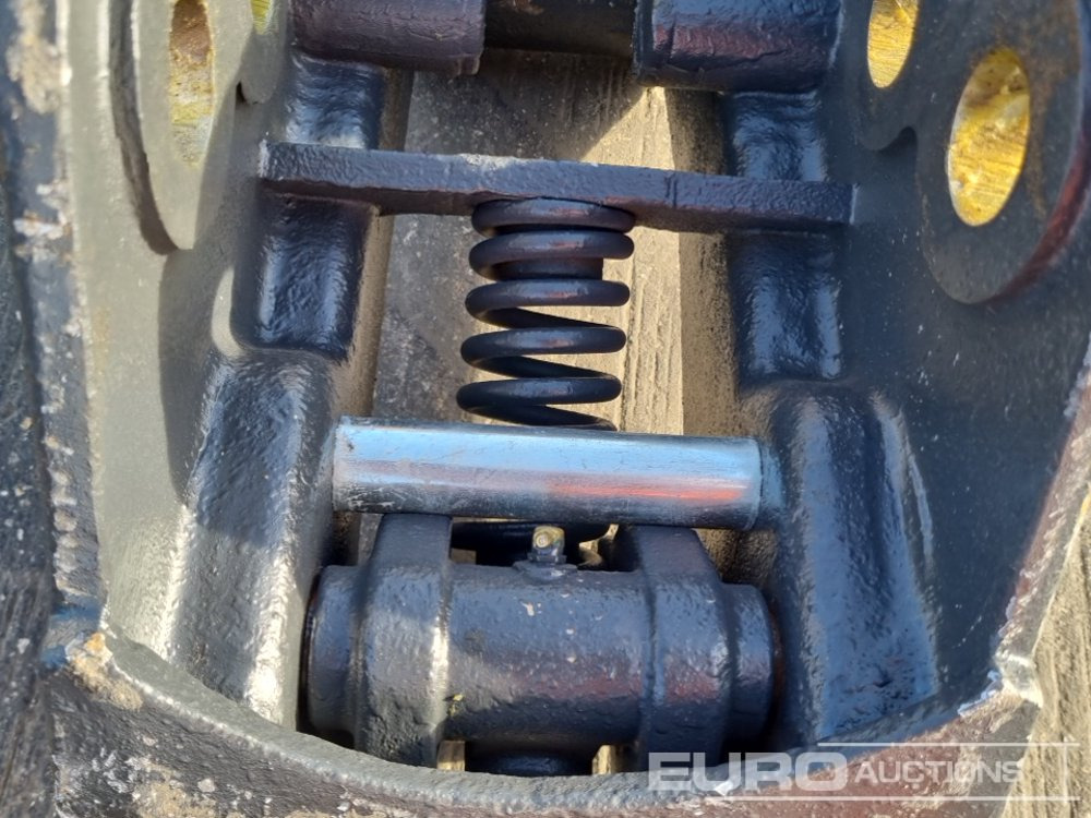 Quick coupler 2023 Manual QH 45mm Pin to suit 4-6 Ton Excavator: picture 11