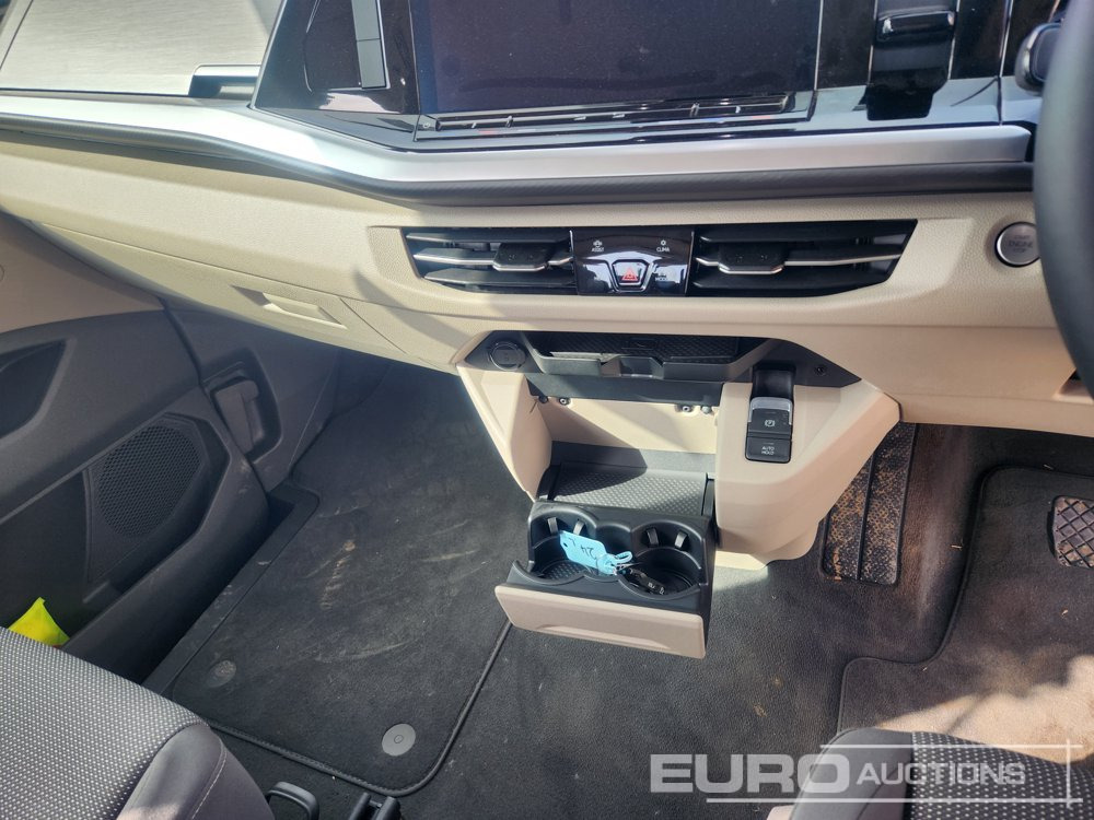SUV 2024 Volkswagen Multivan: picture 37