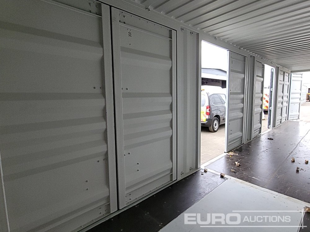 2025 40' x 8' High Cube Container, 4 Side Doors, 1 End Door (Cannot Be Reconsigned) - Shipping container: picture 4 2025 40' x 8' High Cube Container, 4 Side Doors, 1 End Door (Cannot Be Reconsigned) - Shipping container: picture 4