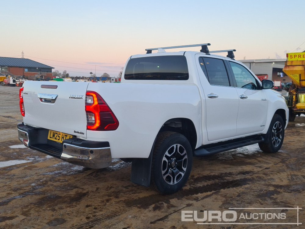 2025 Toyota Hilux Invincible - Pickup truck: picture 5 2025 Toyota Hilux Invincible - Pickup truck: picture 5