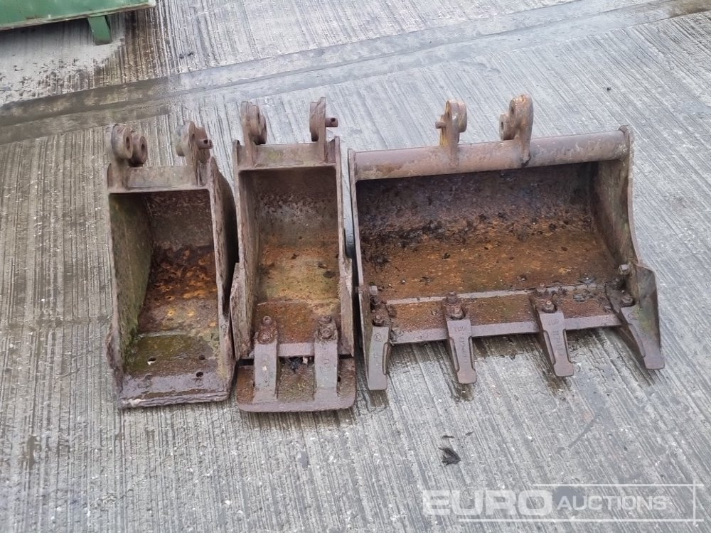 Bucket 24", 10", 10" Digging Bucket 25mm Pin to suit Mini Excavator: picture 7 Bucket 24", 10", 10" Digging Bucket 25mm Pin to suit Mini Excavator: picture 7