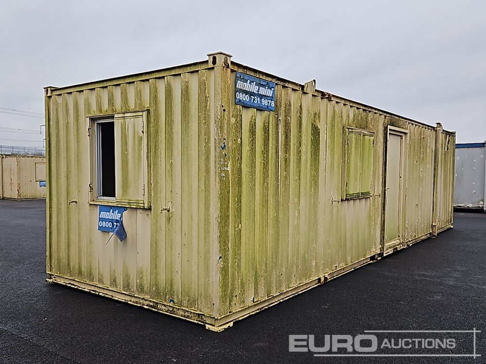 Shipping container 30' x 9' Containerised Office (Cannot Be Reconsigned): picture 7 Shipping container 30' x 9' Containerised Office (Cannot Be Reconsigned): picture 7