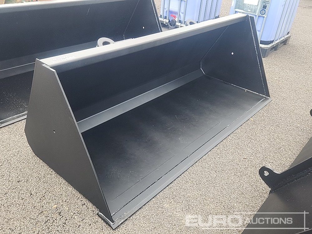 Unused 92" Front Loading Bucket to suit Pin & Cone, Hardox Blade - Agricultural machinery: picture 4 Unused 92" Front Loading Bucket to suit Pin & Cone, Hardox Blade - Agricultural machinery: picture 4