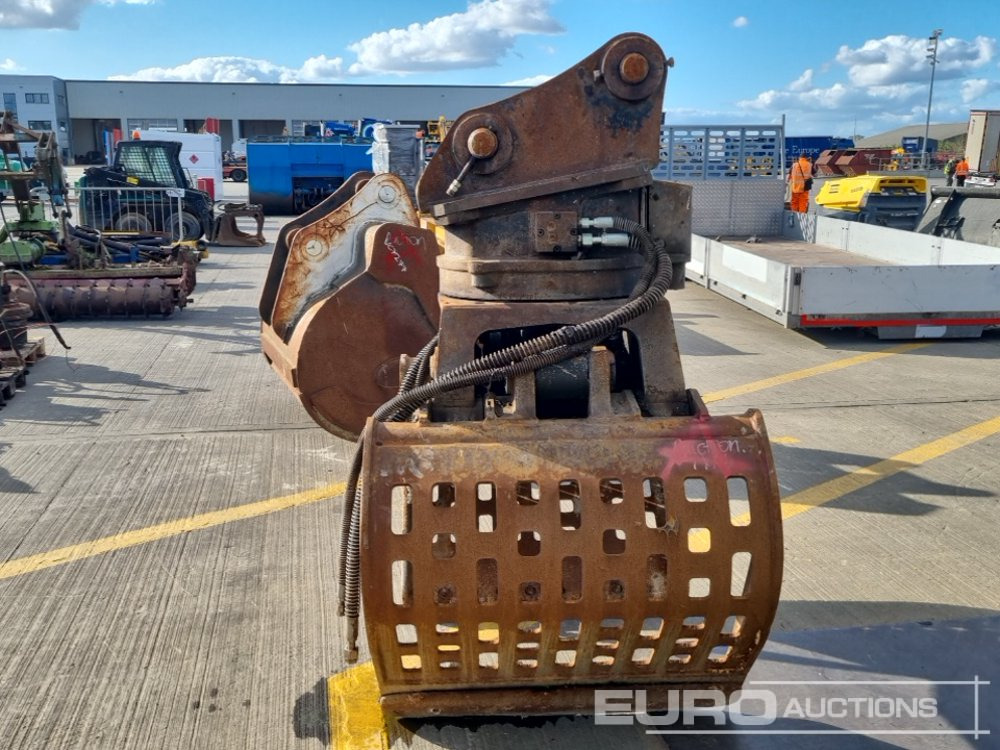 2016 CAT Hydraulic Rotating Selector Grab 80mm Pin to suit 20 Ton Excavator - Attachment for Excavator: picture 2 2016 CAT Hydraulic Rotating Selector Grab 80mm Pin to suit 20 Ton Excavator - Attachment for Excavator: picture 2