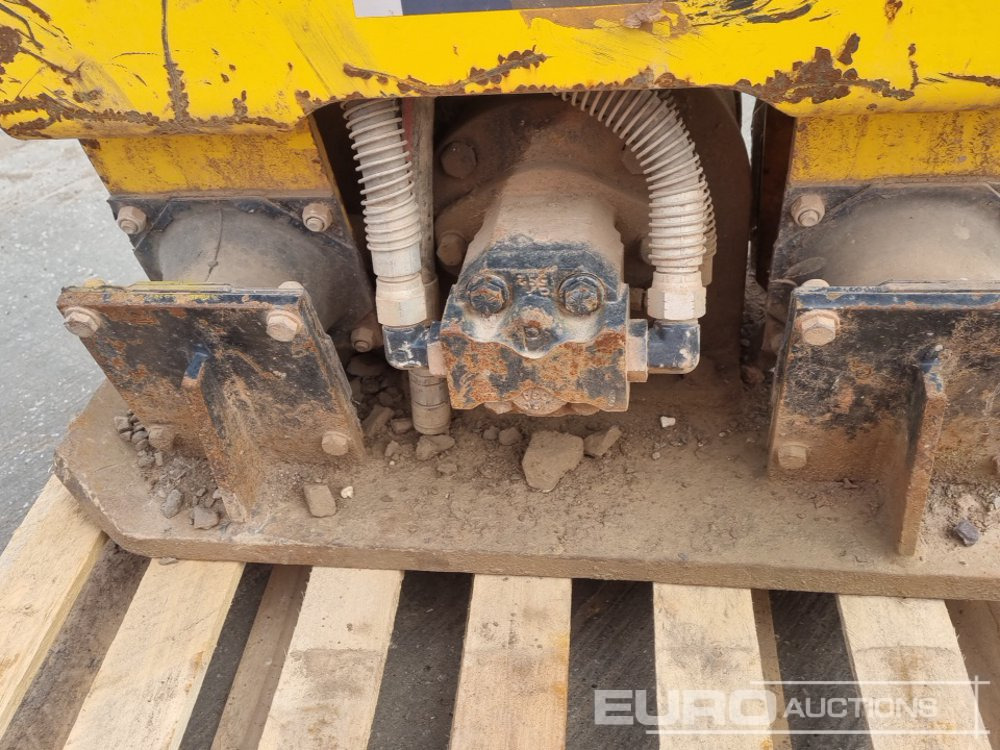Attachment for Excavator Epiroc HC350: picture 10