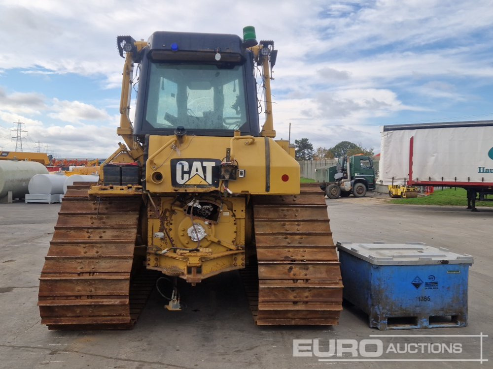 CAT D6N LGP - Bulldozer: picture 4 CAT D6N LGP - Bulldozer: picture 4