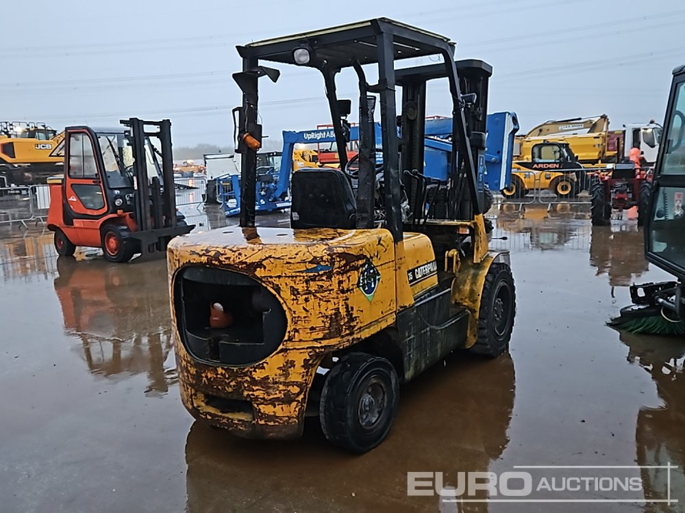 CAT DP35K - Diesel forklift: picture 5 CAT DP35K - Diesel forklift: picture 5