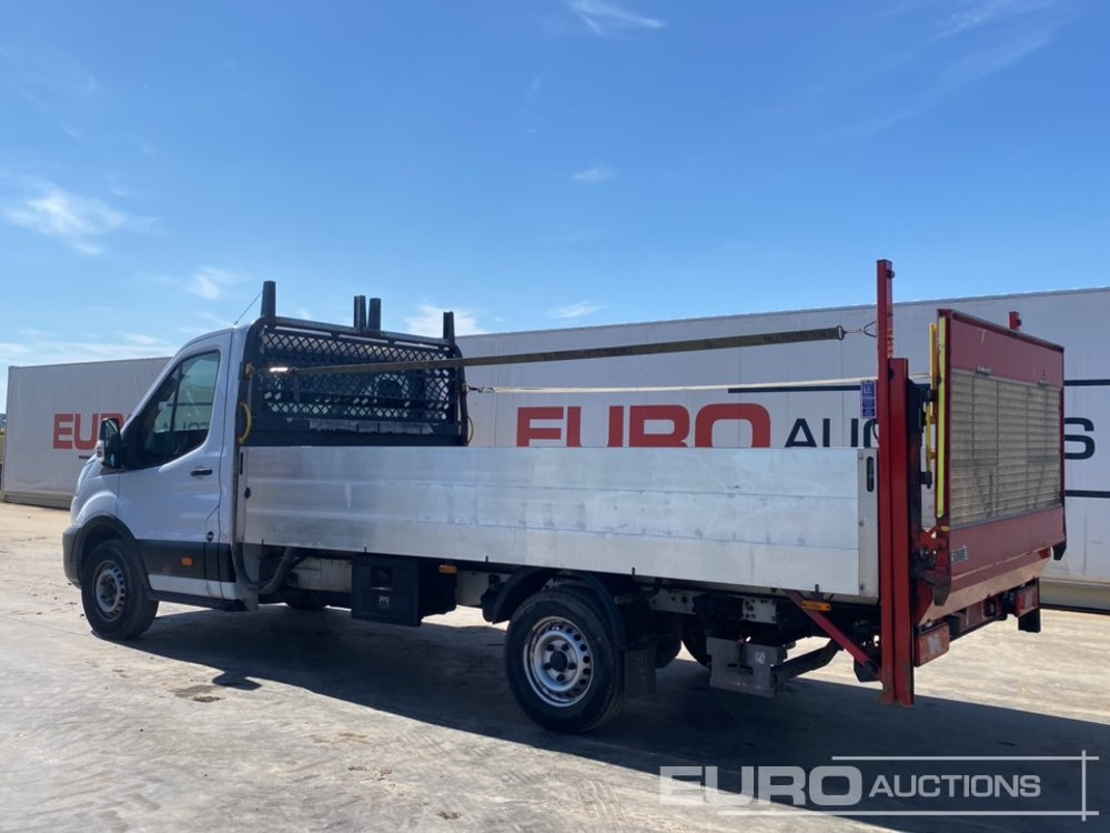 Ford Transit - Flatbed van: picture 3 Ford Transit - Flatbed van: picture 3