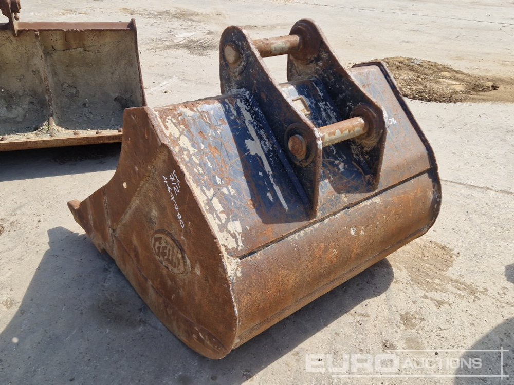 Geith 46" Digging Bucket 65mm Pin to suit 13 Ton Excavator - Bucket: picture 3 Geith 46" Digging Bucket 65mm Pin to suit 13 Ton Excavator - Bucket: picture 3
