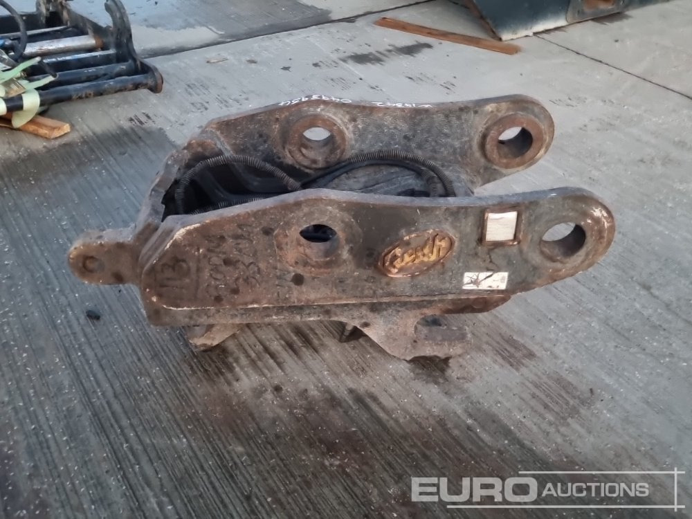 Quick coupler Geith Hydraulic Double Lock Quick Hitch 80mm Pin to suit 20 Ton Excavator: picture 6 Quick coupler Geith Hydraulic Double Lock Quick Hitch 80mm Pin to suit 20 Ton Excavator: picture 6