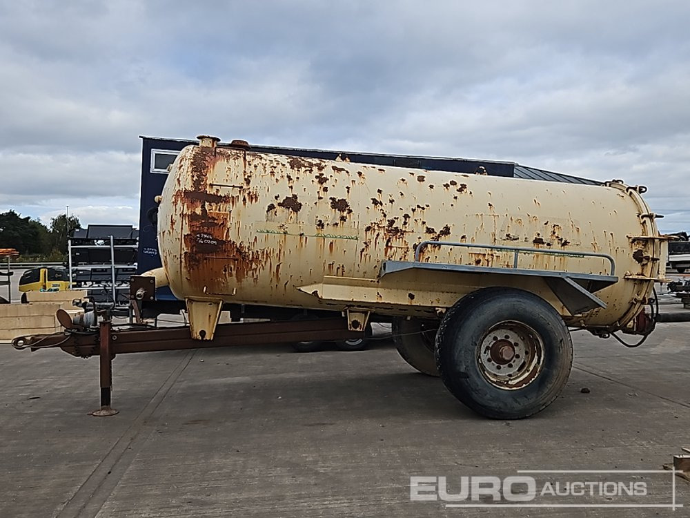 Giti 8000 Litre Single Axle Draw Bar Hydraulic Dust Supression Unit - Farm trailer: picture 2 Giti 8000 Litre Single Axle Draw Bar Hydraulic Dust Supression Unit - Farm trailer: picture 2