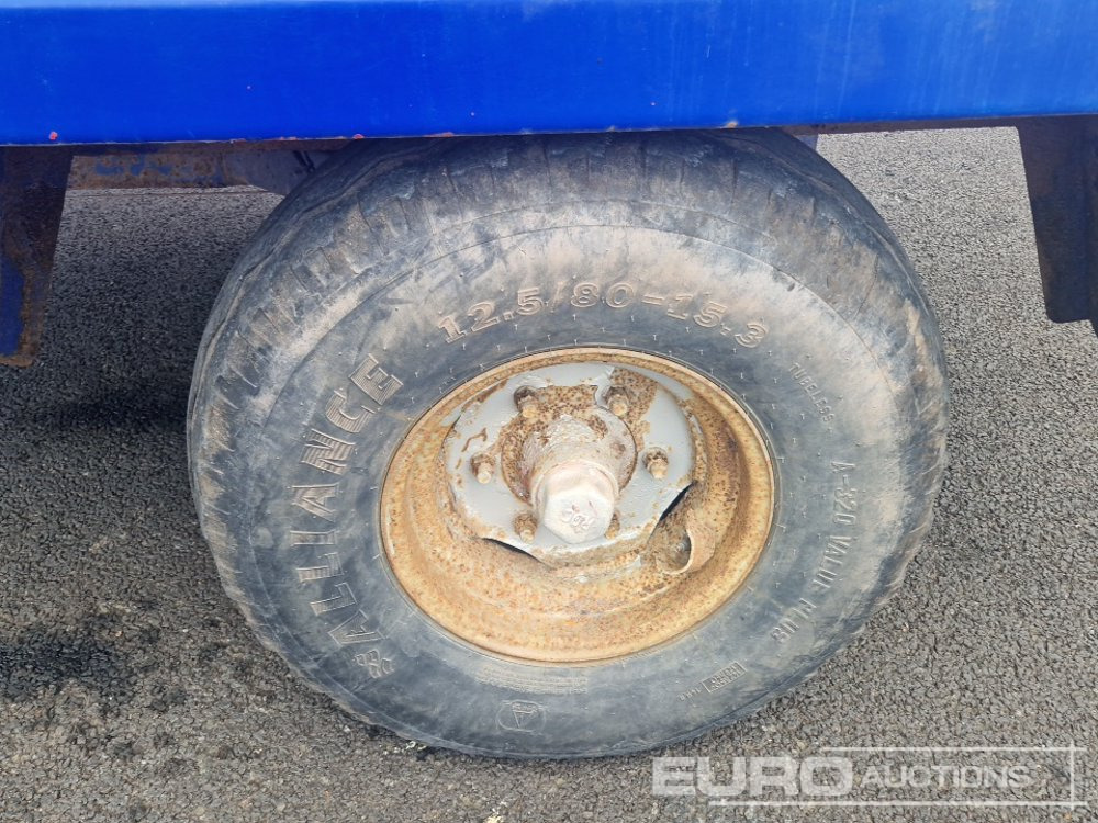Storage tank Hodge Single Axle Fuel Bowser, 12 Voly Pump: picture 16