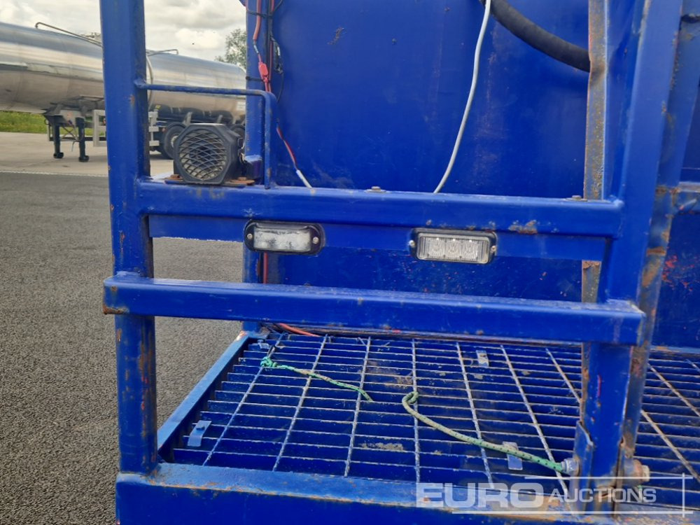 Storage tank Hodge Single Axle Fuel Bowser, 12 Voly Pump: picture 19